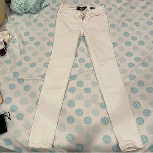 Hollister White Low Rise Skinny Jeans